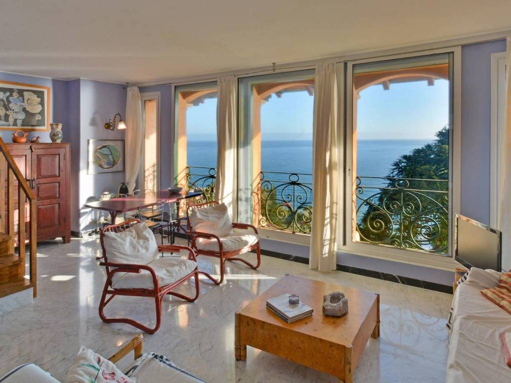 appartamento in vendita ad Ospedaletti