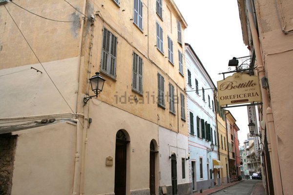 appartamento in vendita ad Ospedaletti