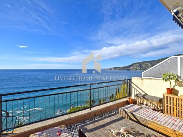 appartamento in vendita ad Ospedaletti