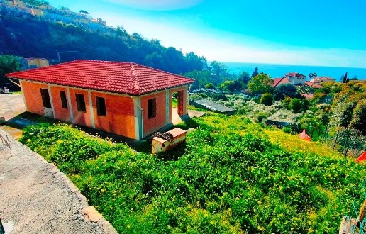 casa indipendente in vendita ad Ospedaletti