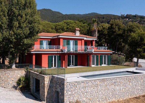 casa indipendente in vendita ad Ospedaletti