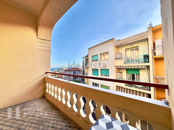 appartamento in vendita ad Ospedaletti