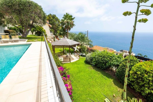 casa indipendente in vendita ad Ospedaletti