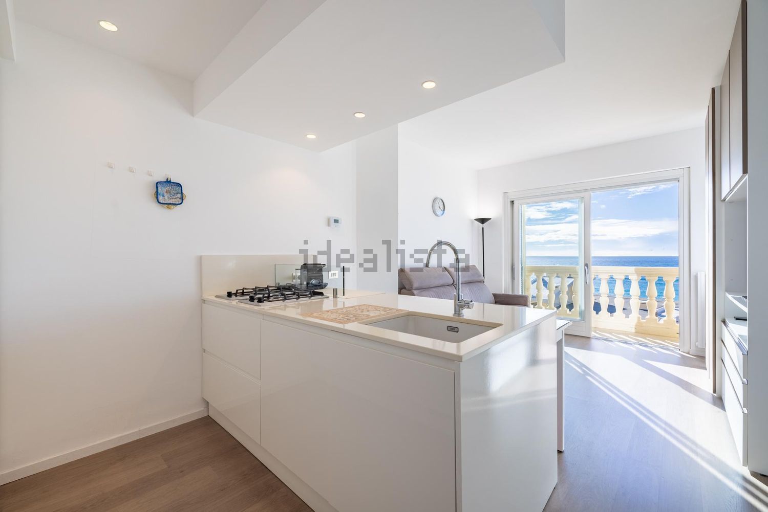 appartamento in vendita ad Ospedaletti