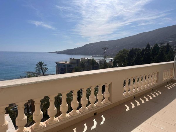 appartamento in vendita ad Ospedaletti