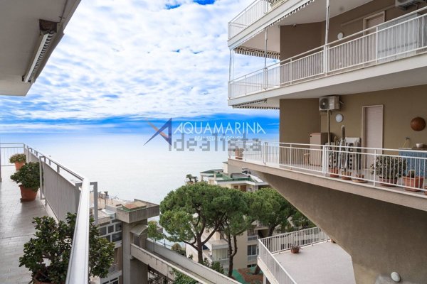 appartamento in vendita ad Ospedaletti