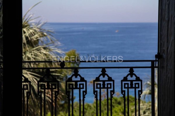 appartamento in vendita ad Ospedaletti