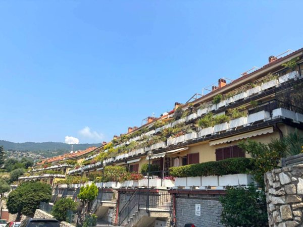 appartamento in vendita ad Ospedaletti