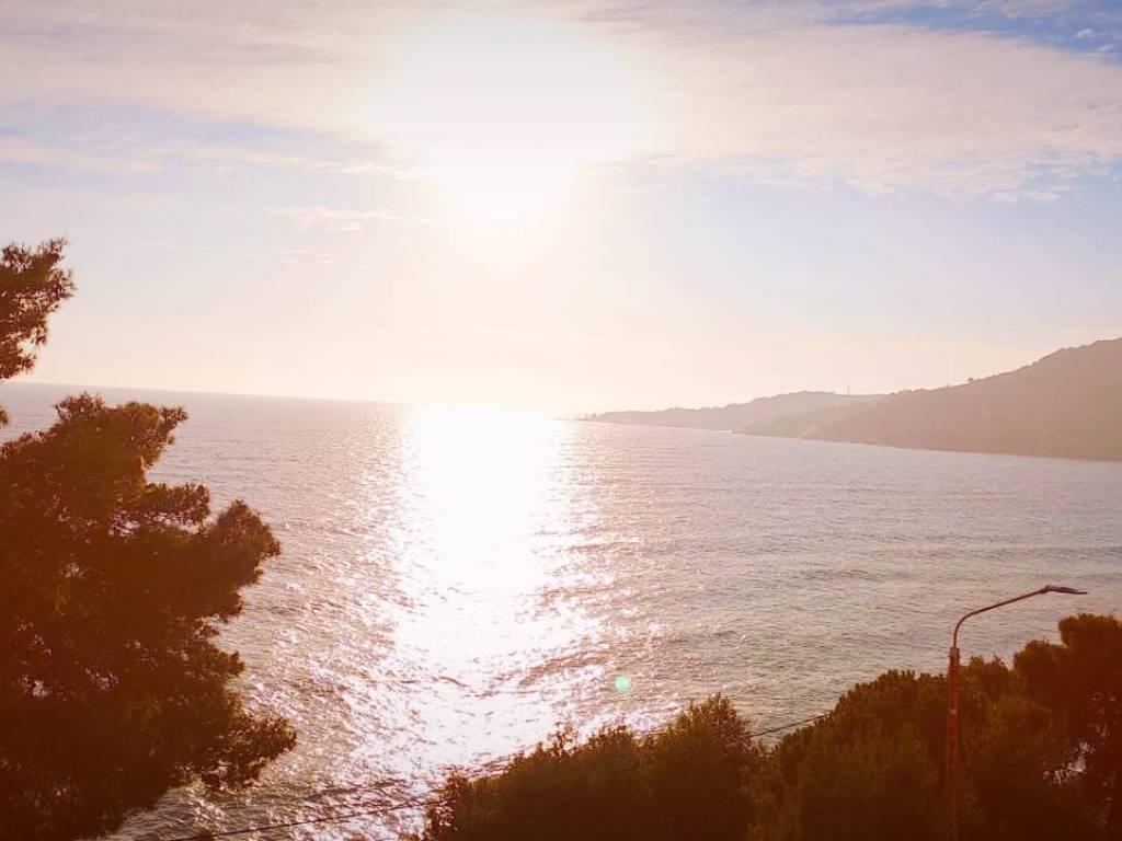 appartamento in vendita ad Ospedaletti