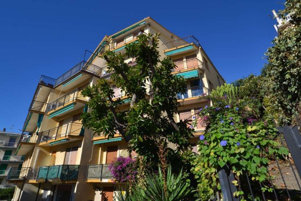 appartamento in vendita ad Ospedaletti