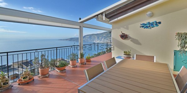 appartamento in vendita ad Ospedaletti