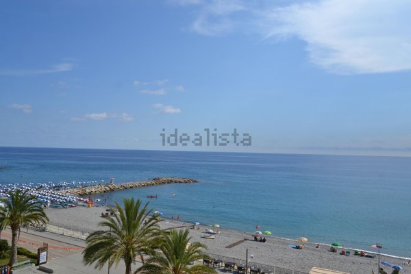 appartamento in vendita ad Ospedaletti