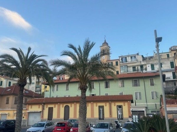 appartamento in vendita ad Ospedaletti