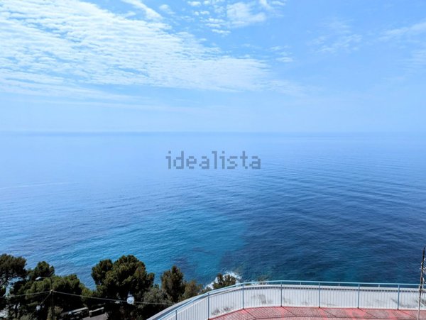 appartamento in vendita ad Ospedaletti