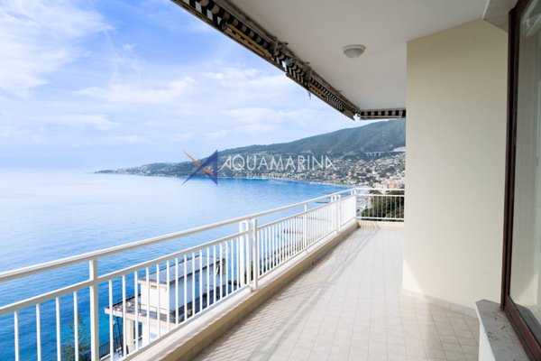 appartamento in vendita ad Ospedaletti