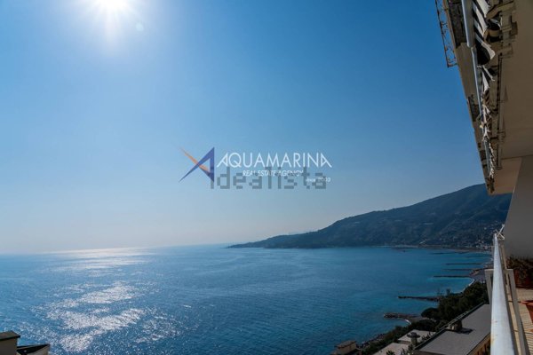 appartamento in vendita ad Ospedaletti