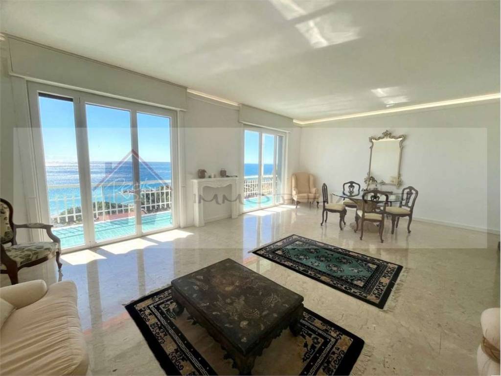 appartamento in vendita ad Ospedaletti