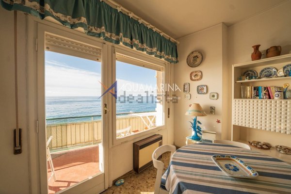 appartamento in vendita ad Ospedaletti