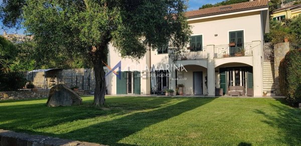casa indipendente in vendita ad Ospedaletti