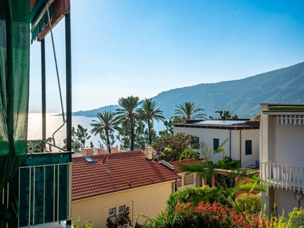 appartamento in vendita ad Ospedaletti