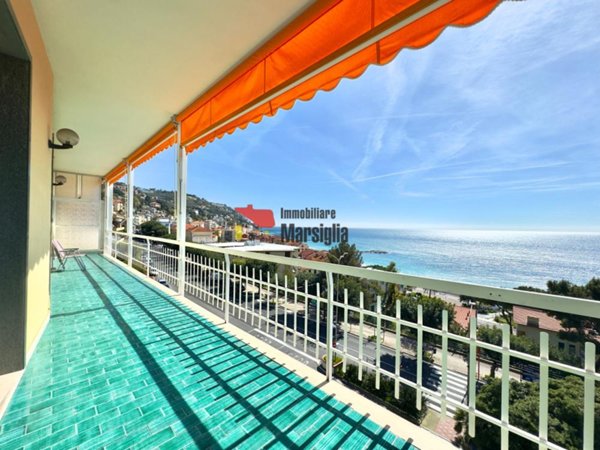 appartamento in vendita ad Ospedaletti