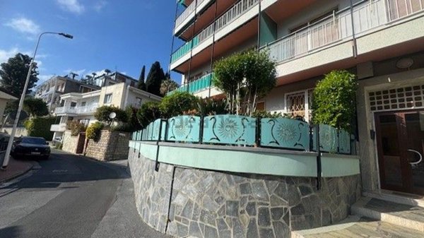 appartamento in vendita ad Ospedaletti
