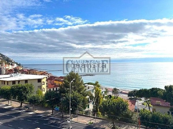 appartamento in vendita ad Ospedaletti