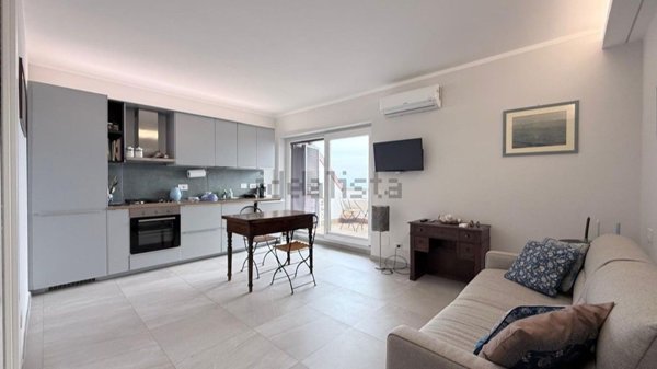 appartamento in vendita ad Ospedaletti