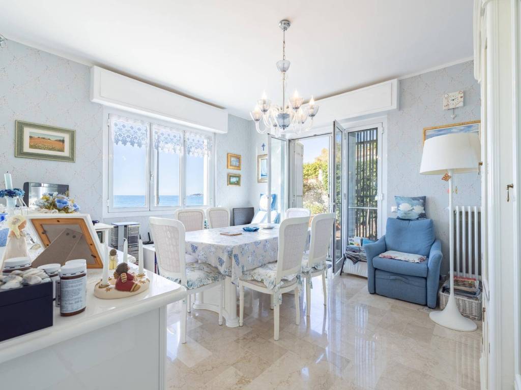 appartamento in vendita ad Ospedaletti