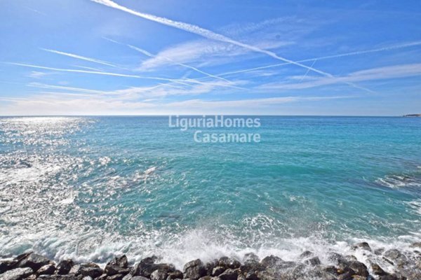 appartamento in vendita ad Ospedaletti