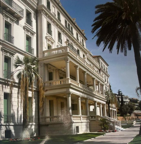 appartamento in vendita ad Ospedaletti in zona Porrine