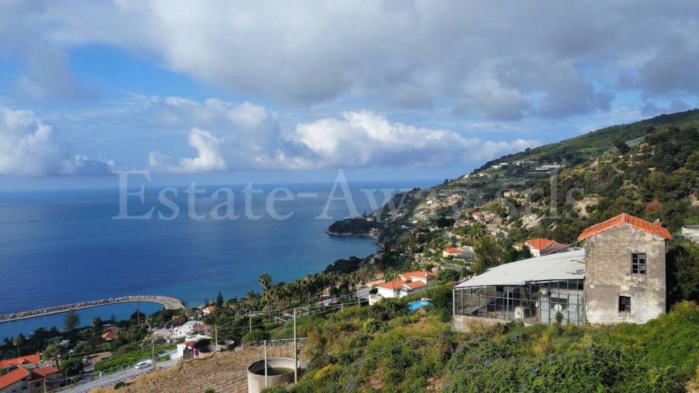 casa indipendente in vendita ad Ospedaletti