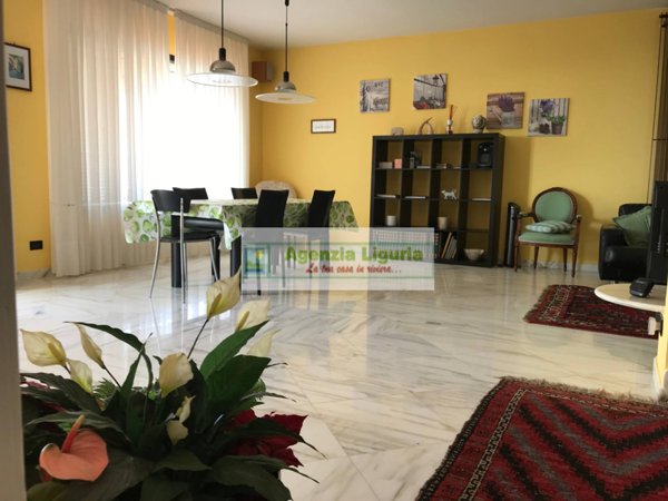 casa indipendente in vendita a Perinaldo