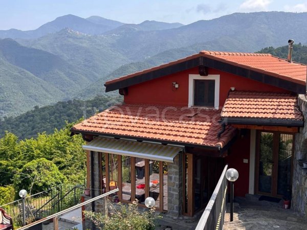 casa indipendente in vendita a Perinaldo