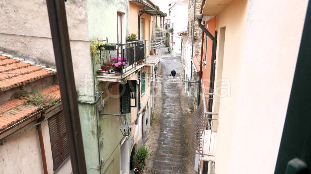 casa indipendente in vendita a Perinaldo
