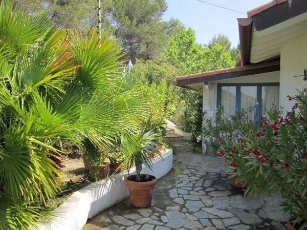 casa indipendente in vendita a Perinaldo