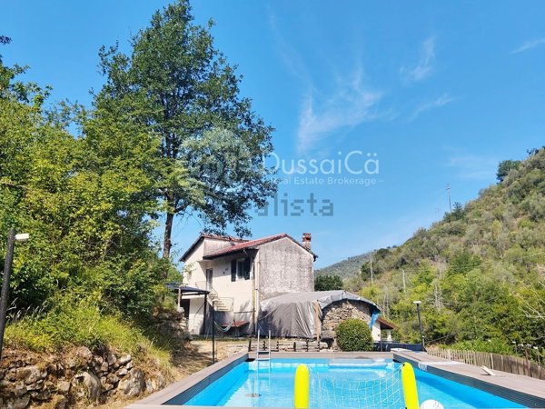 casa indipendente in vendita a Perinaldo