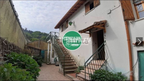 casa indipendente in vendita a Perinaldo in zona Suseneo