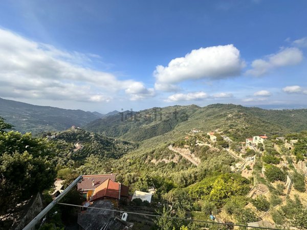 appartamento in vendita a Perinaldo