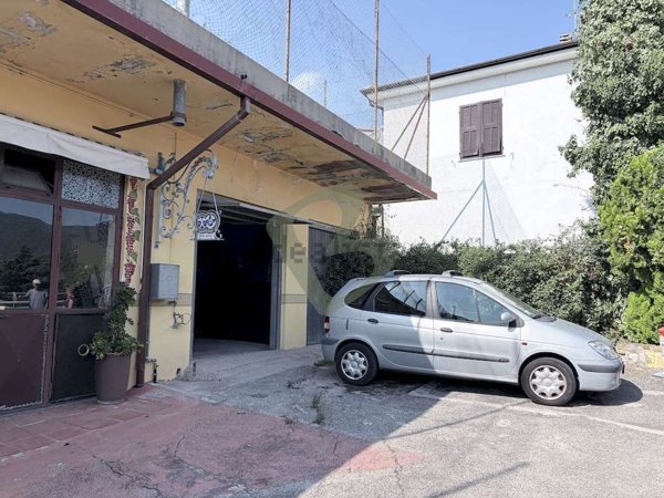 box auto in vendita a Perinaldo