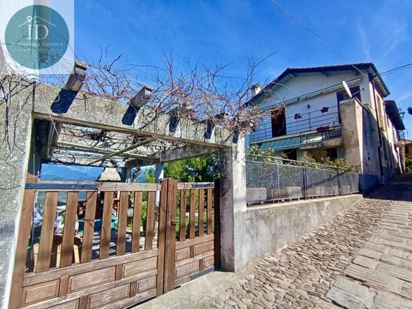 casa indipendente in vendita a Perinaldo