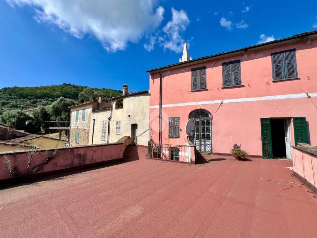 appartamento in vendita a Pietrabruna in zona Torre Papone