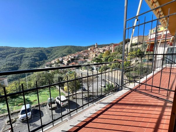 appartamento in vendita a Pietrabruna