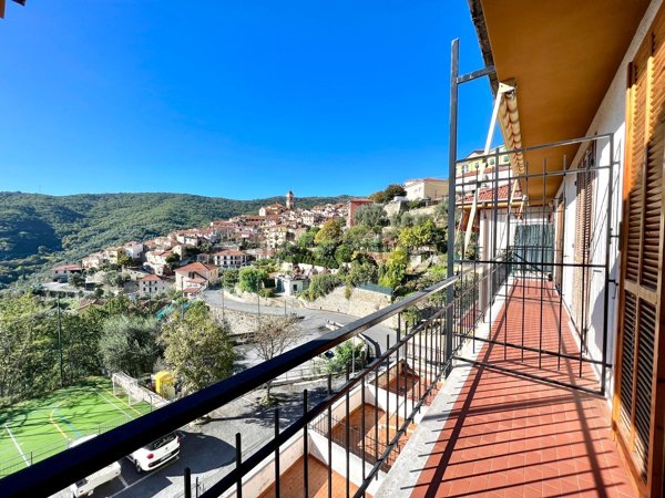 appartamento in vendita a Pietrabruna