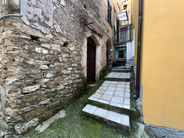 appartamento in vendita a Pietrabruna in zona Boscomare