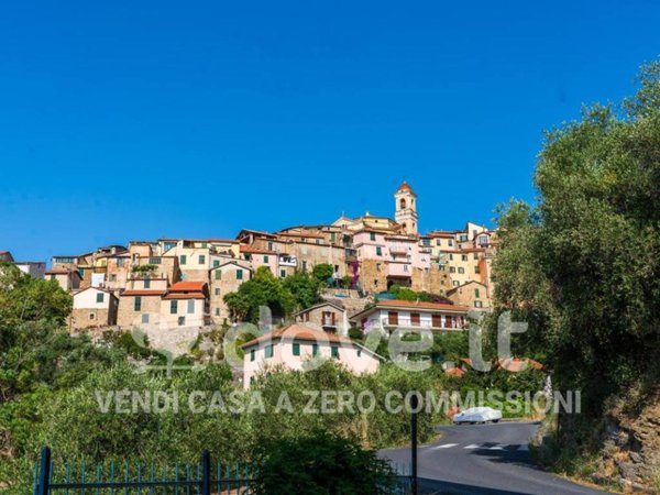 appartamento in vendita a Pietrabruna