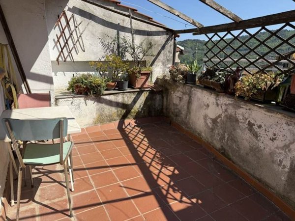 casa indipendente in vendita a Pietrabruna