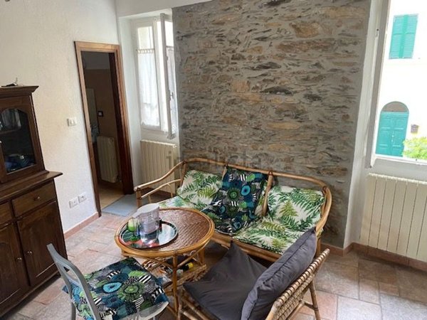 quadrivano in vendita a Pietrabruna