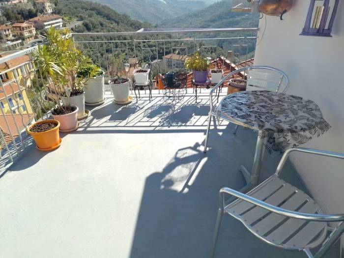 appartamento in vendita a Pietrabruna