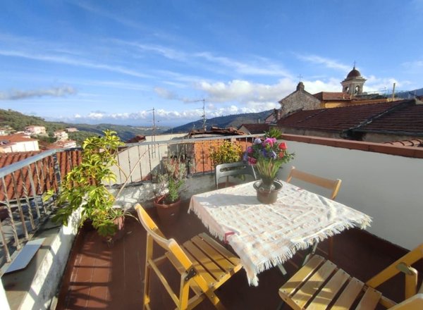 appartamento in vendita a Pietrabruna